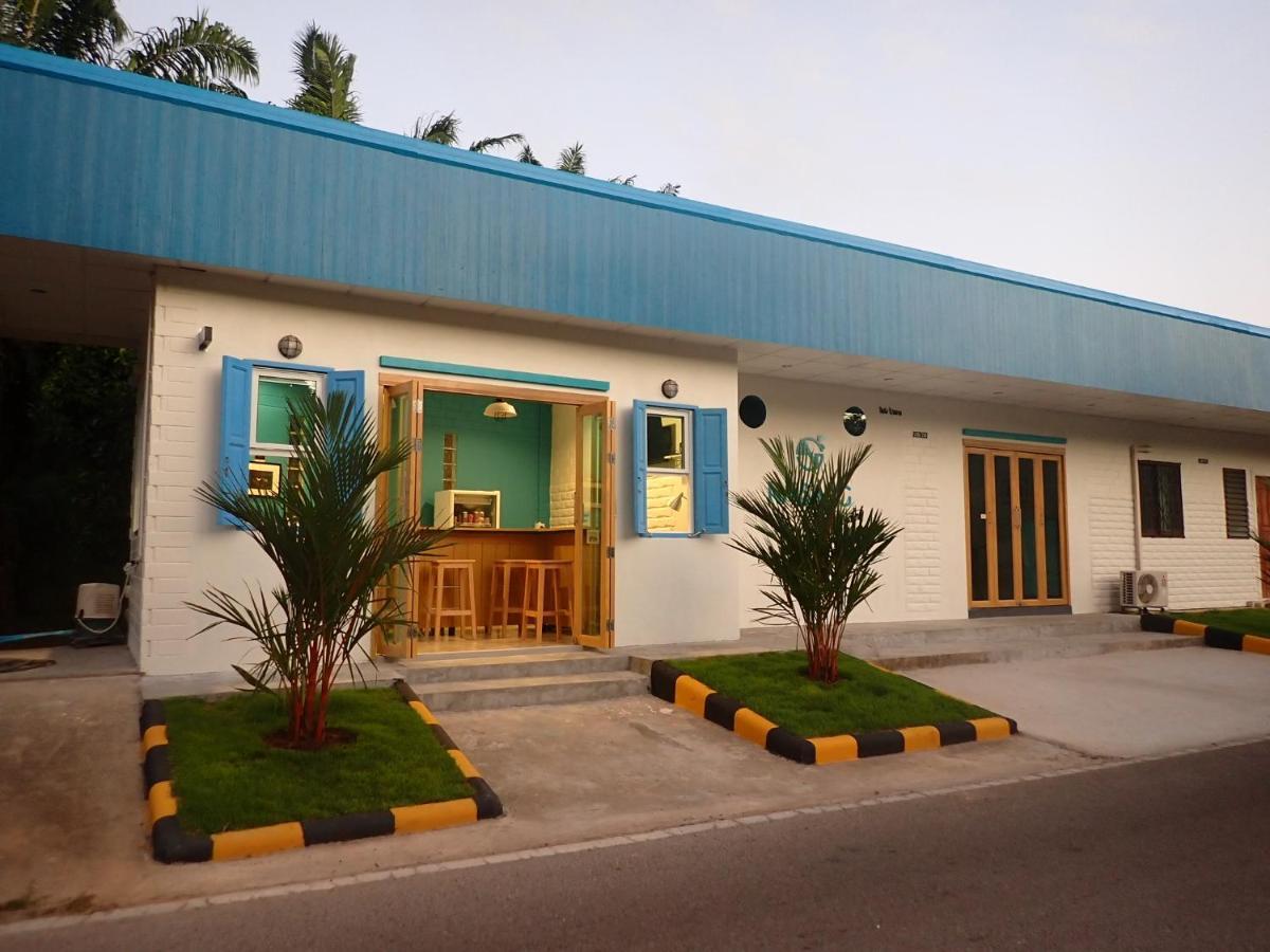 Naisang Hostel Chumphon Eksteriør bilde