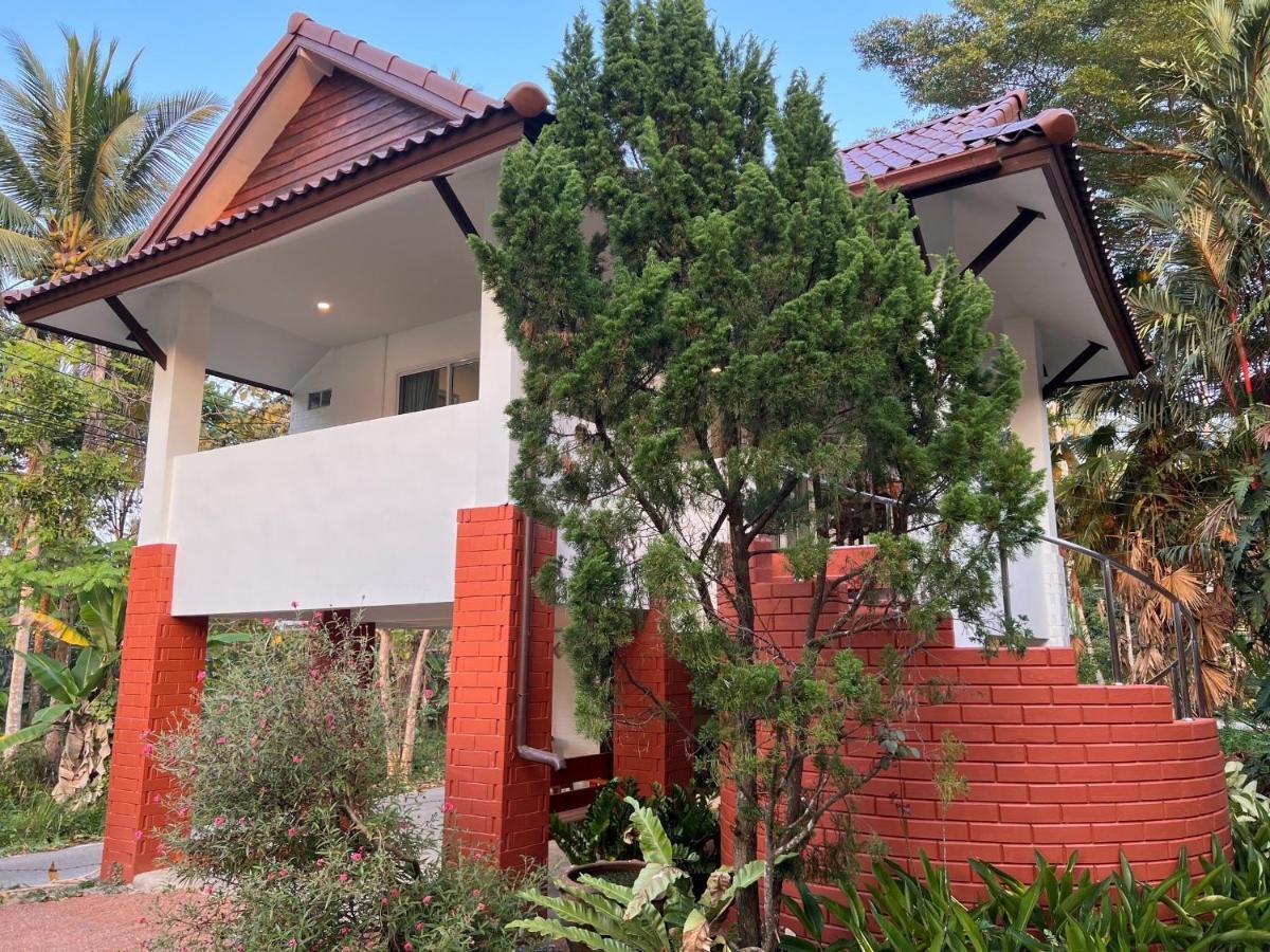Naisang Hostel Chumphon Eksteriør bilde